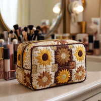 Slunečnicová kosmetická taška s quiltovaným designem na denní použití